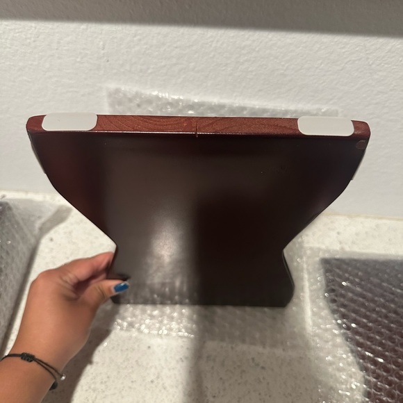 Adjustable Pet Feeder - Picture 9 of 13